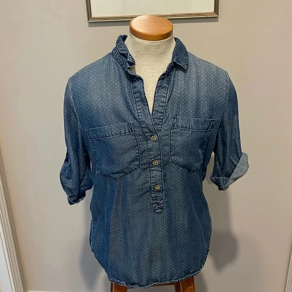 Cloth & Stone - Women's Blue Tencel Polka Dot Shirt Roll-Tab Sleeve - Size Small